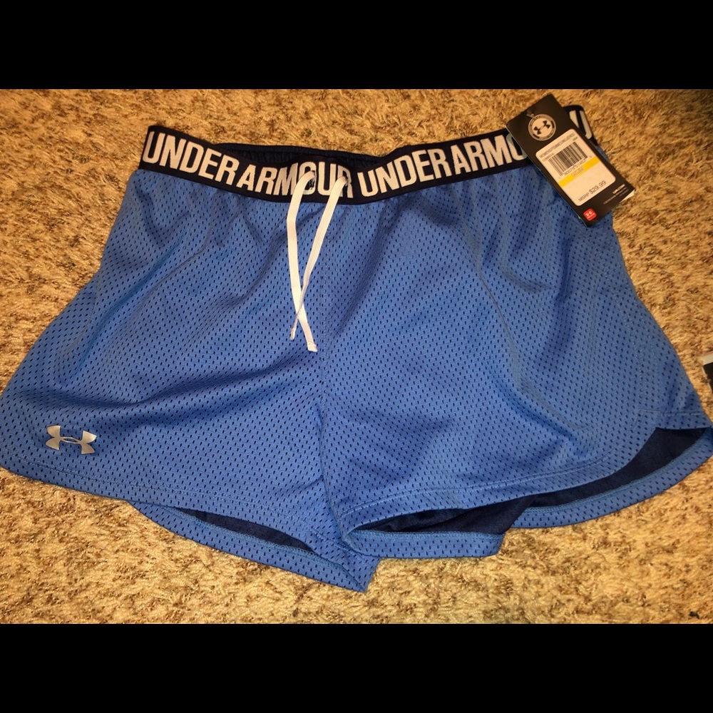 Blue Under Armour size Medium athletic shorts